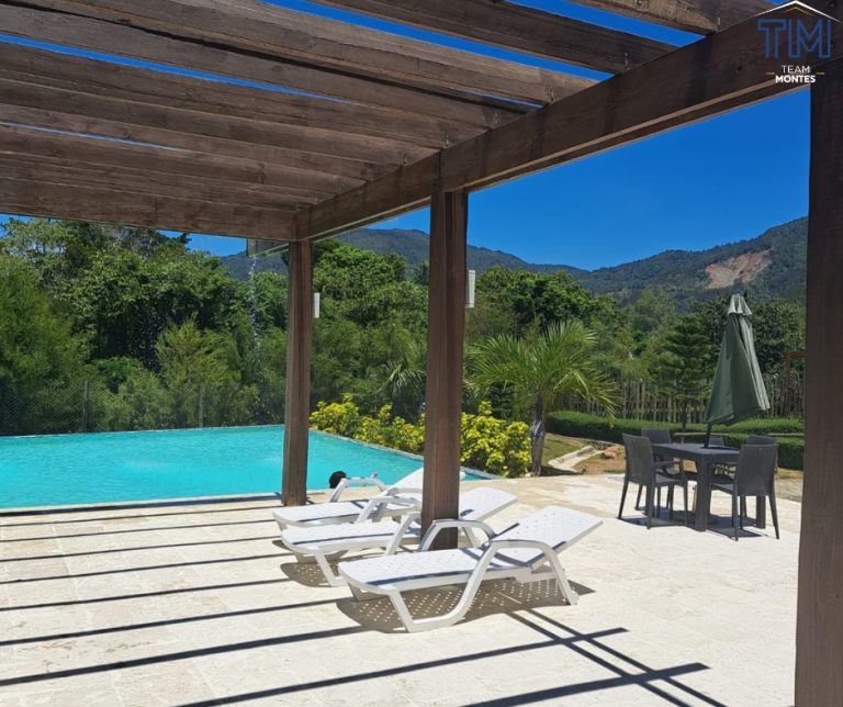 Villa estilo chalet ideal para AIRBNB en Jarabacoa