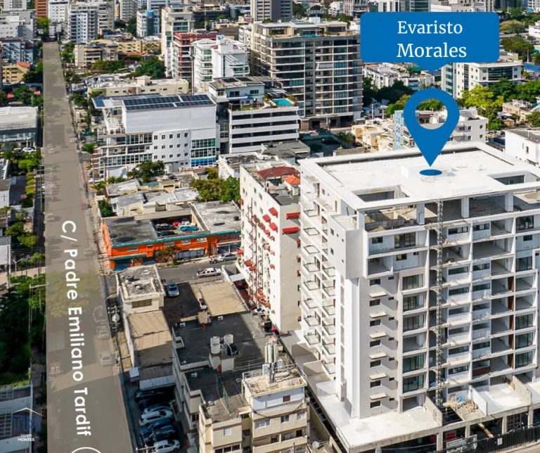 Torre de Apartamentos en Evaristo Morales