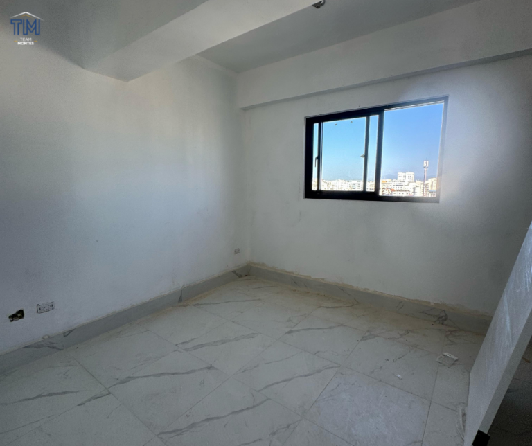 Torre de Apartamentos en Evaristo Morales