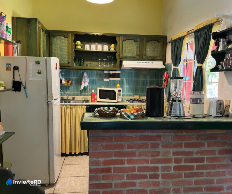 Casa amueblada en venta en Boca Chica