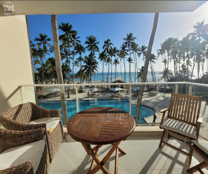 Apartamento en venta con vistas a la playa