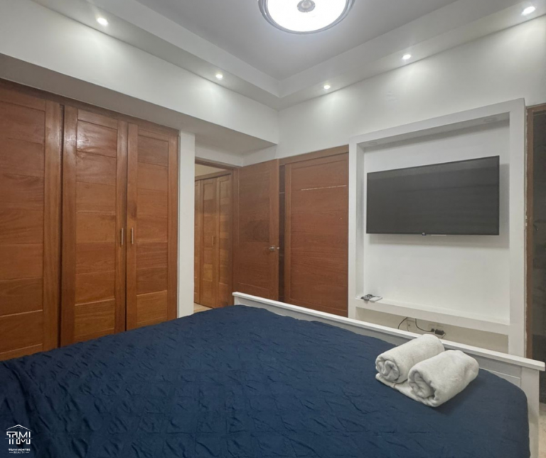 Apartamento en venta cerca de Acrópolis Center