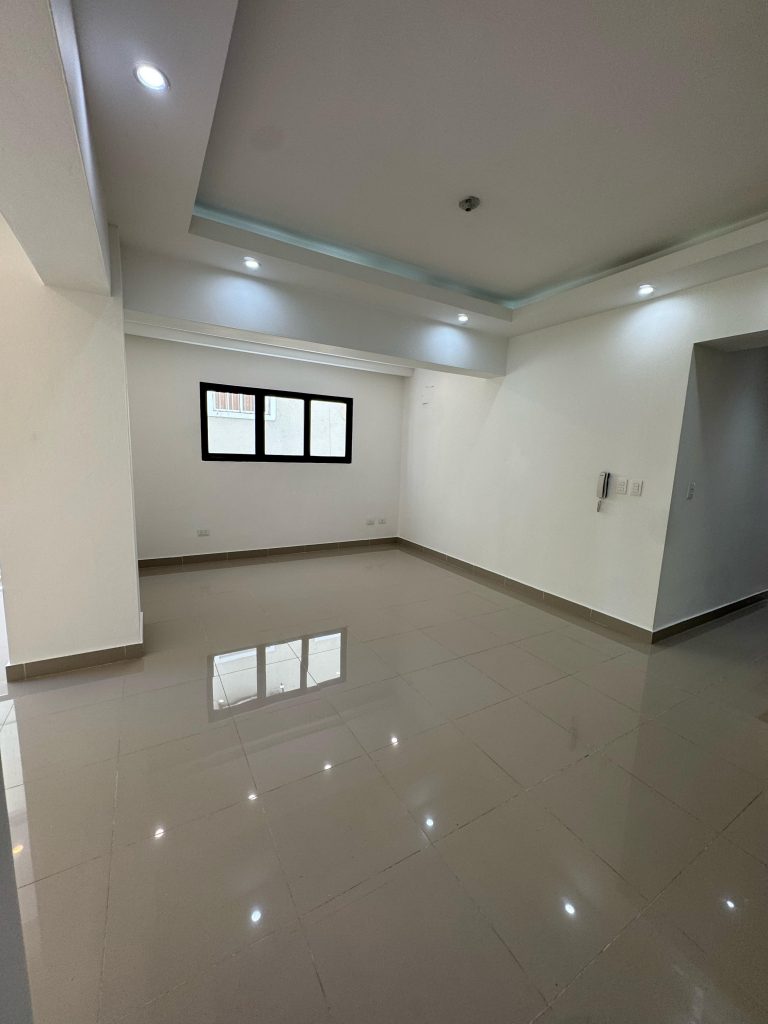 Apartamento de 3 habitaciones en venta en Evaristo Morales