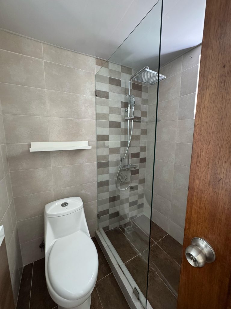 Apartamento de 3 habitaciones en venta en Evaristo Morales