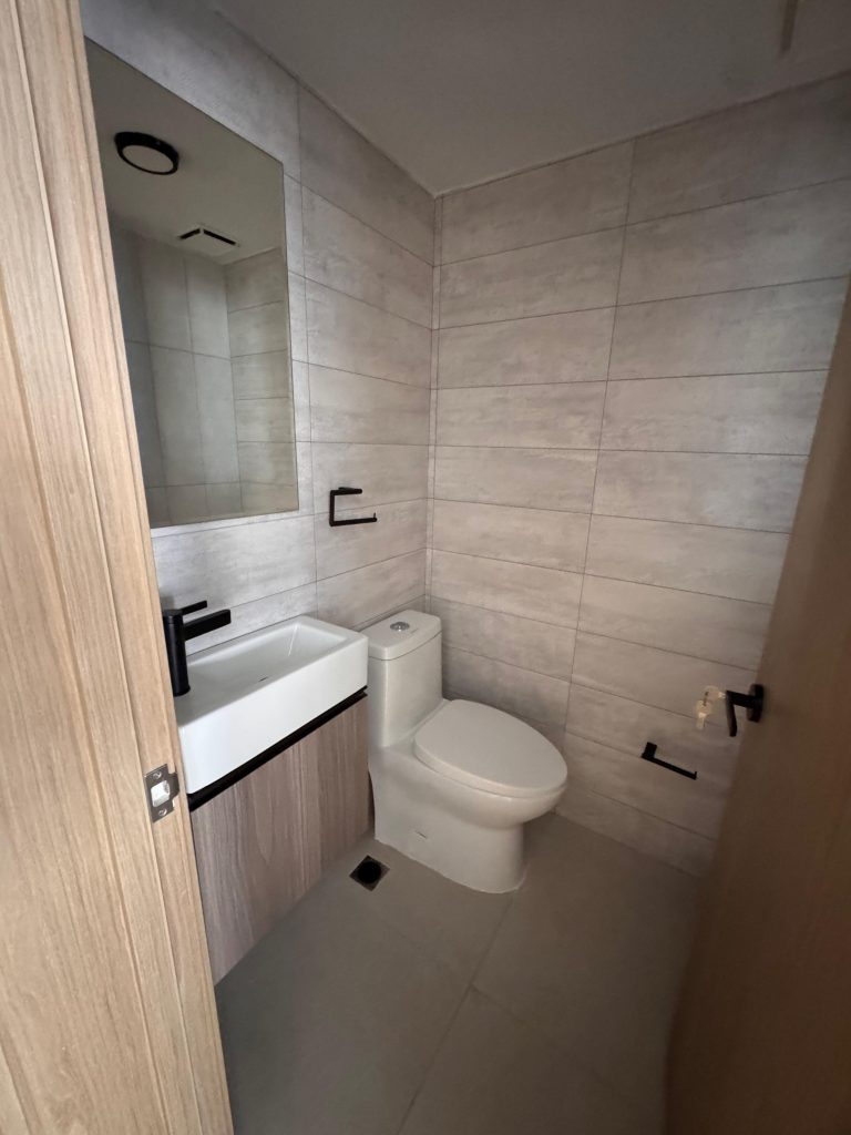 Apartamento de 1 habitación a la venta en Evaristo Morales