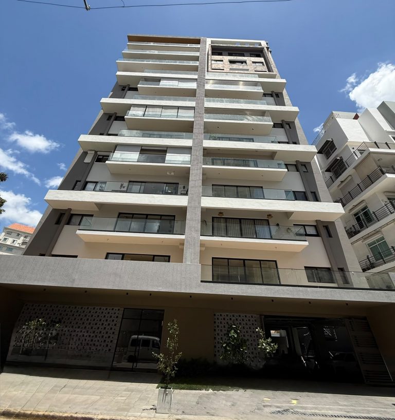 Apartamento de 3 Habitaciones en Venta en Serrallés