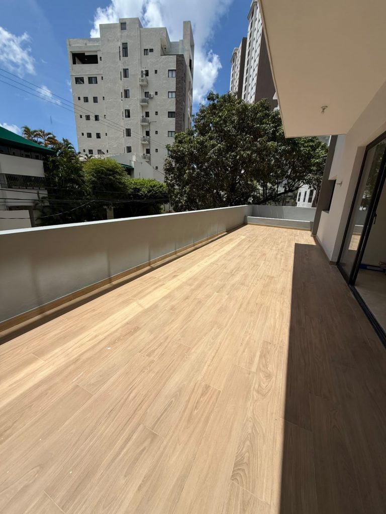 Apartamento de 3 Habitaciones en Venta en Serrallés