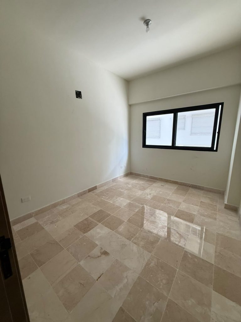 Apartamento de 3 Habitaciones en Venta en Serrallés